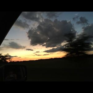 Meet your Posher, Leora